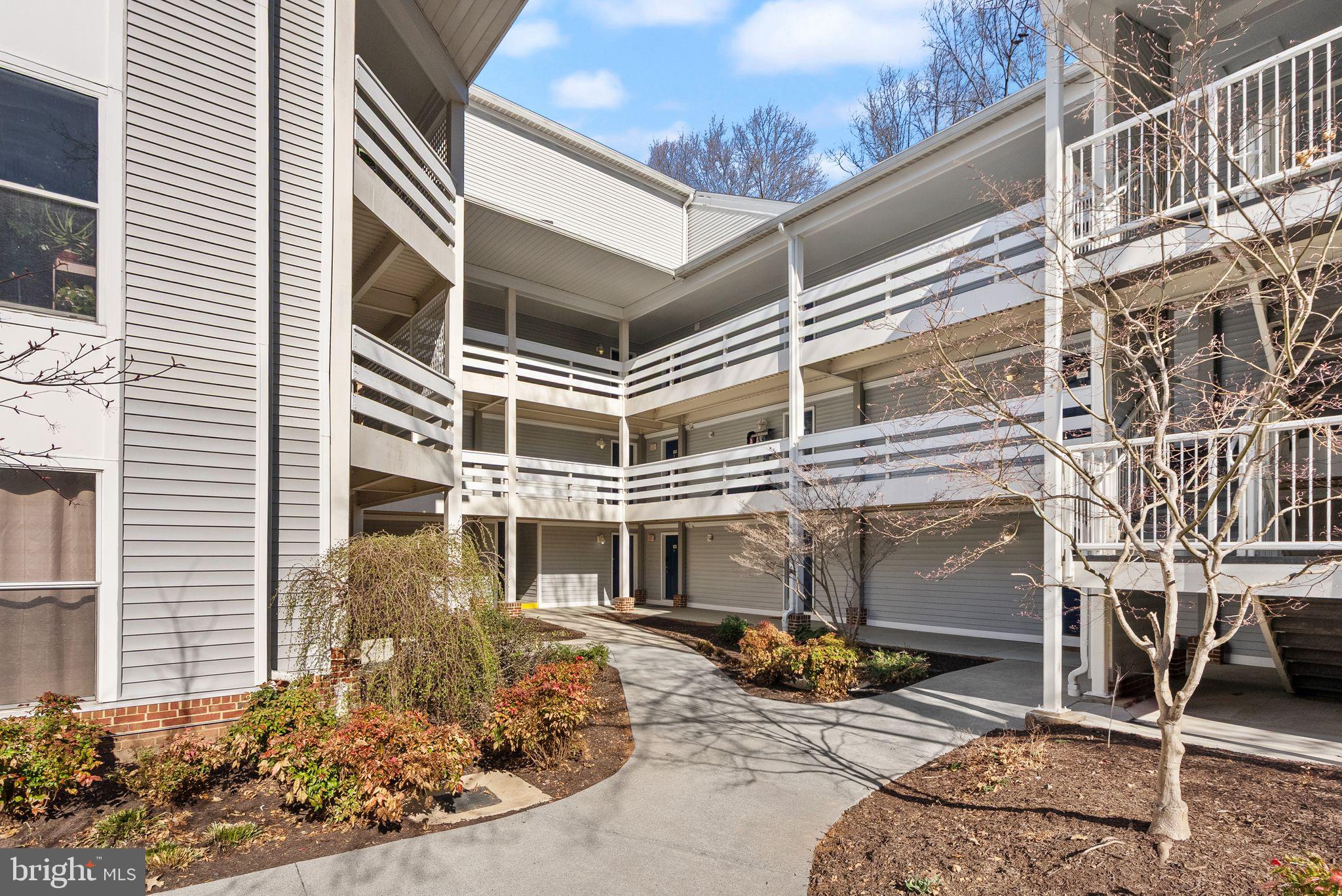 10302 Appalachian Cir #8-209