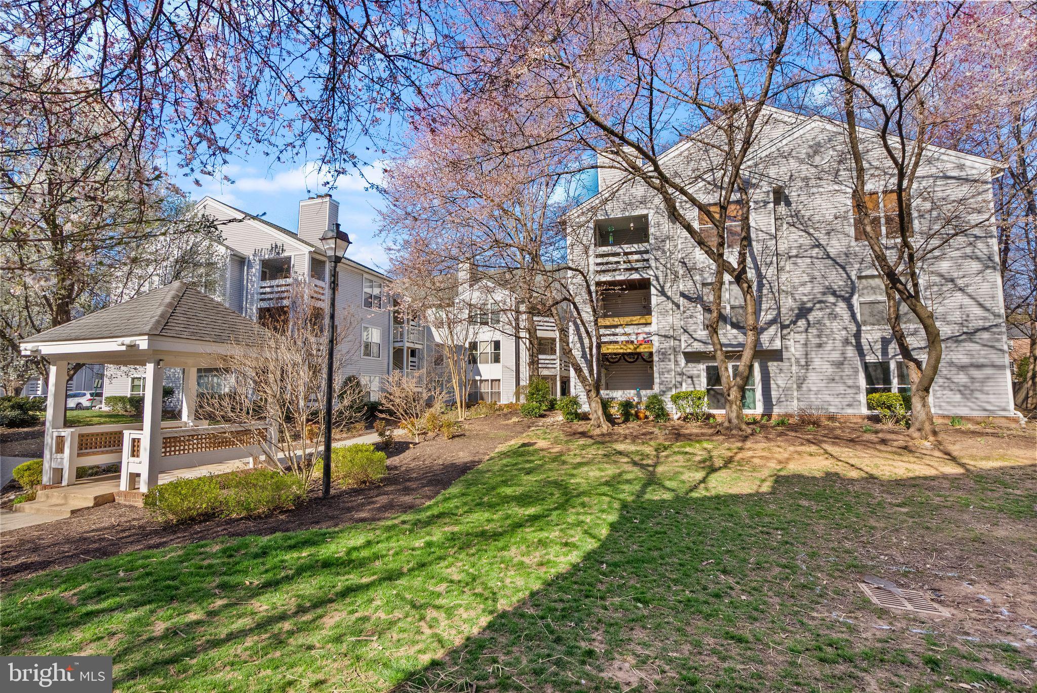 10302 Appalachian Cir #8-209