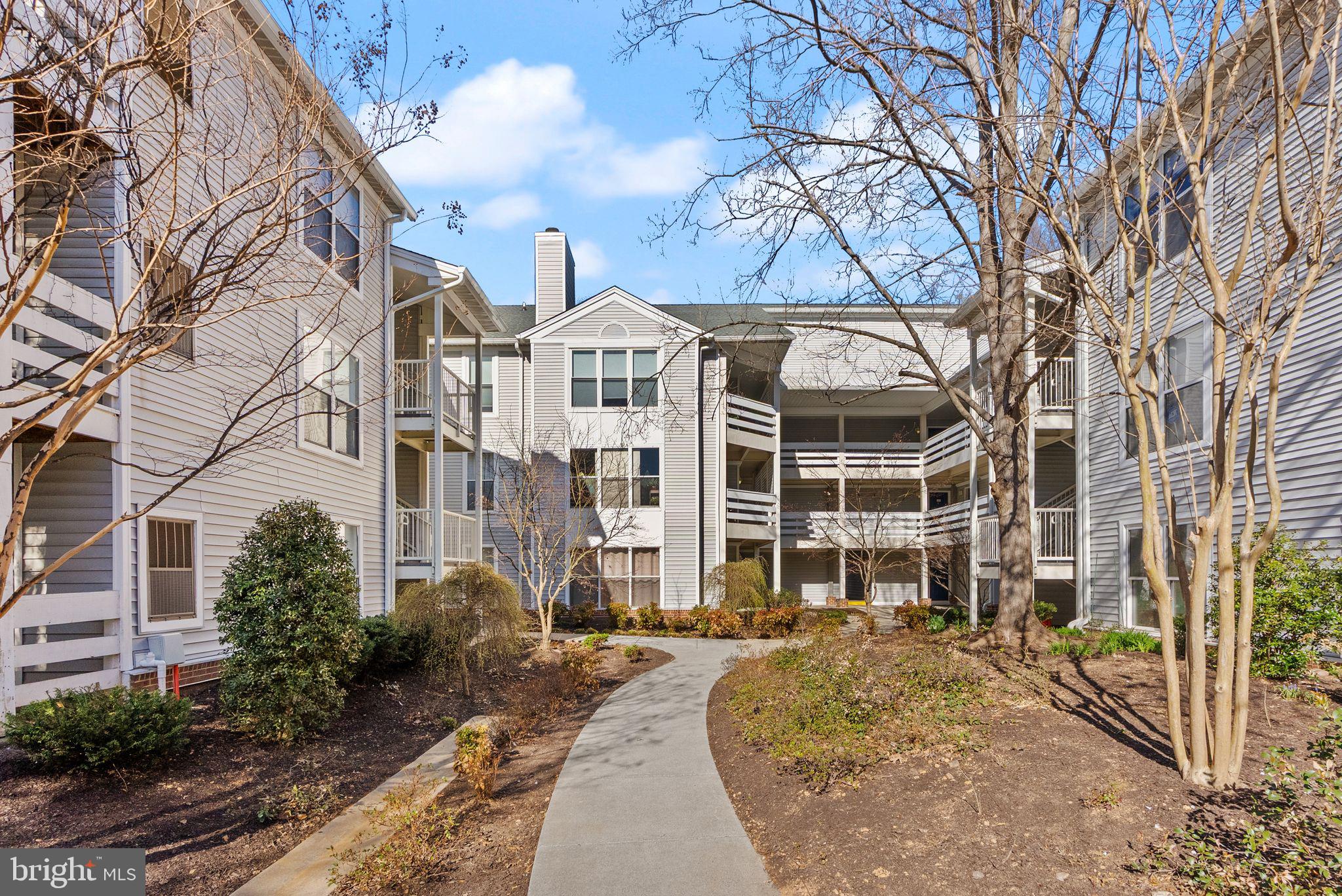 10302 Appalachian Cir #8-209