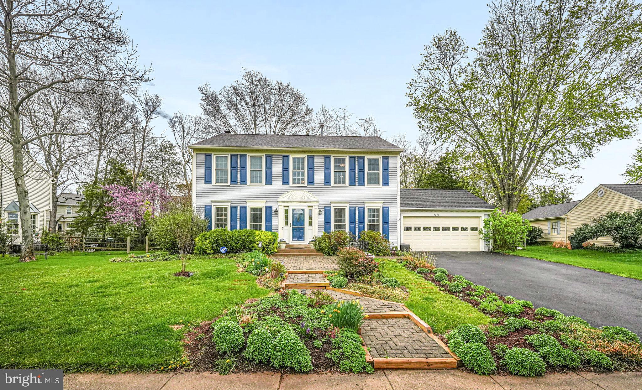 5215 Belle Plains Dr