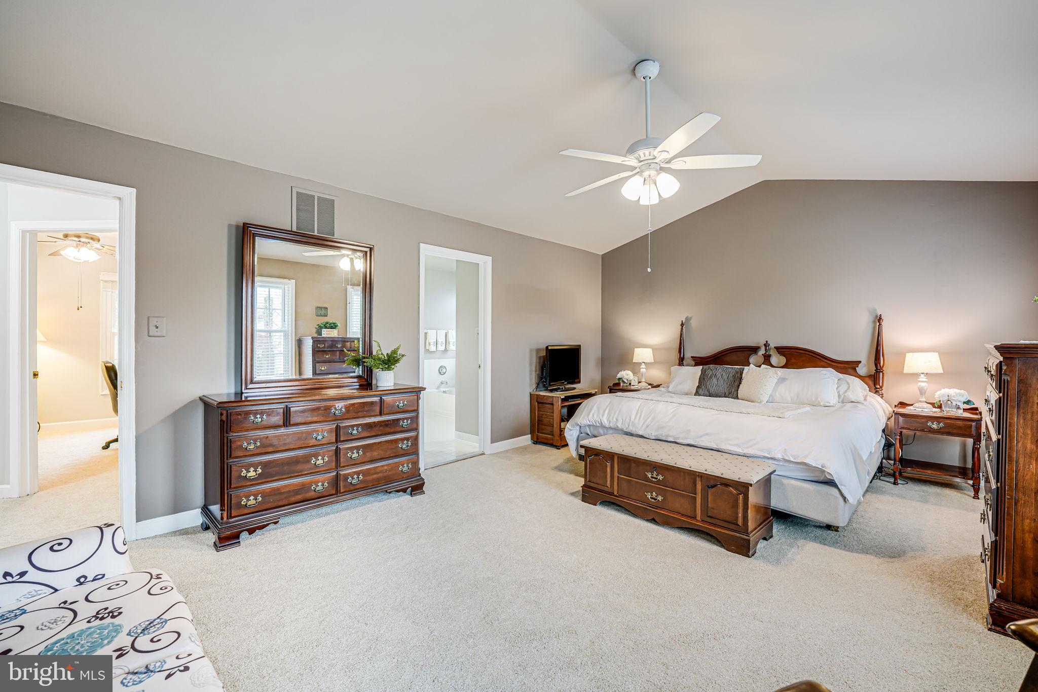 5215 Belle Plains Dr