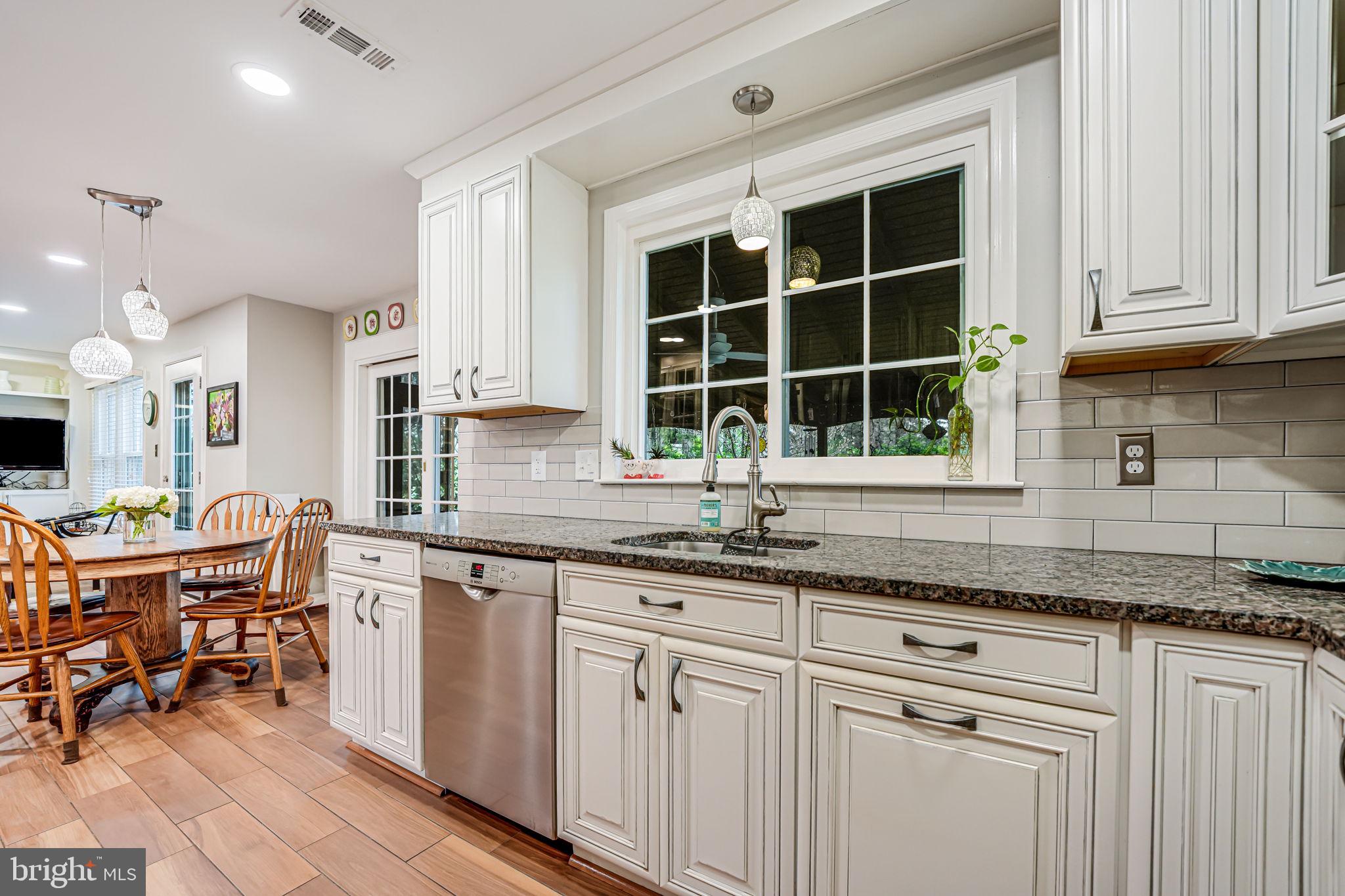 5215 Belle Plains Dr