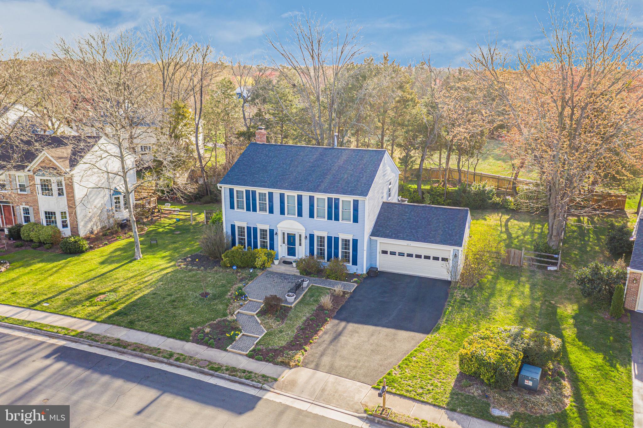 5215 Belle Plains Dr