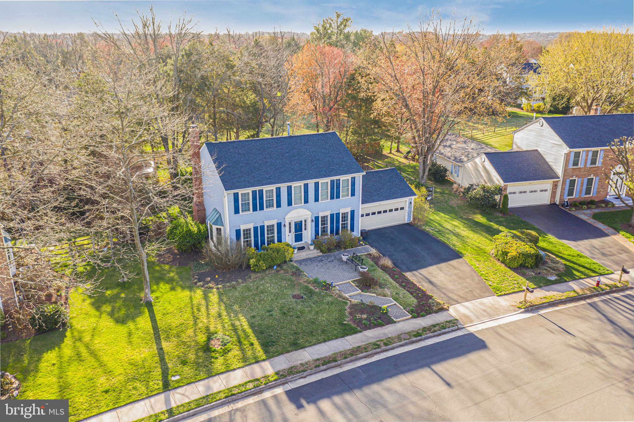 5215 Belle Plains Dr