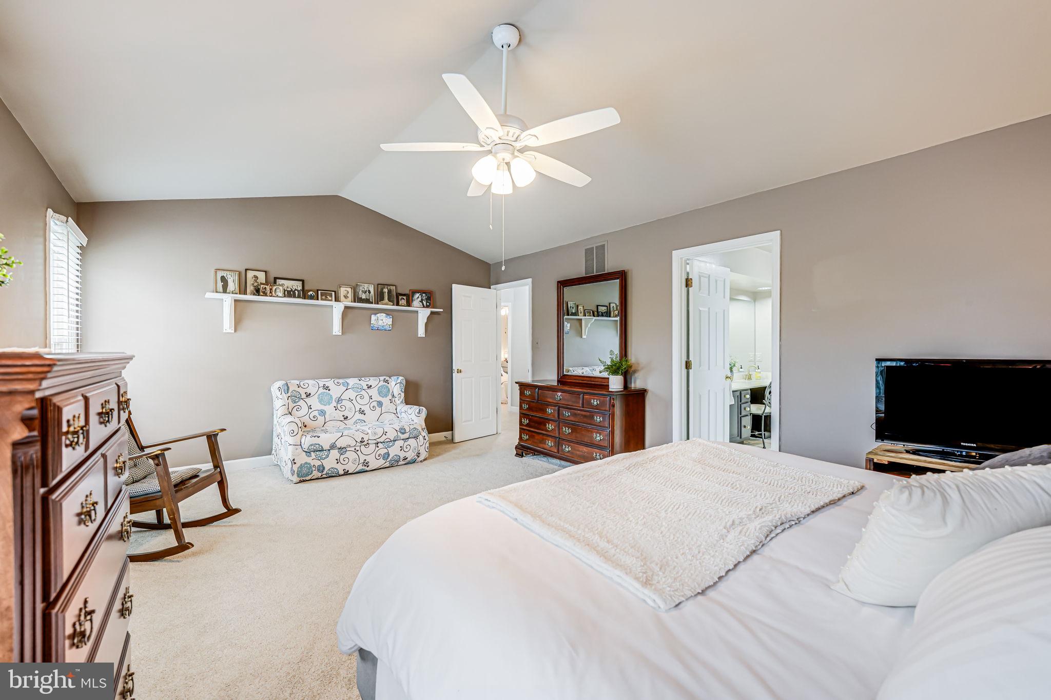 5215 Belle Plains Dr