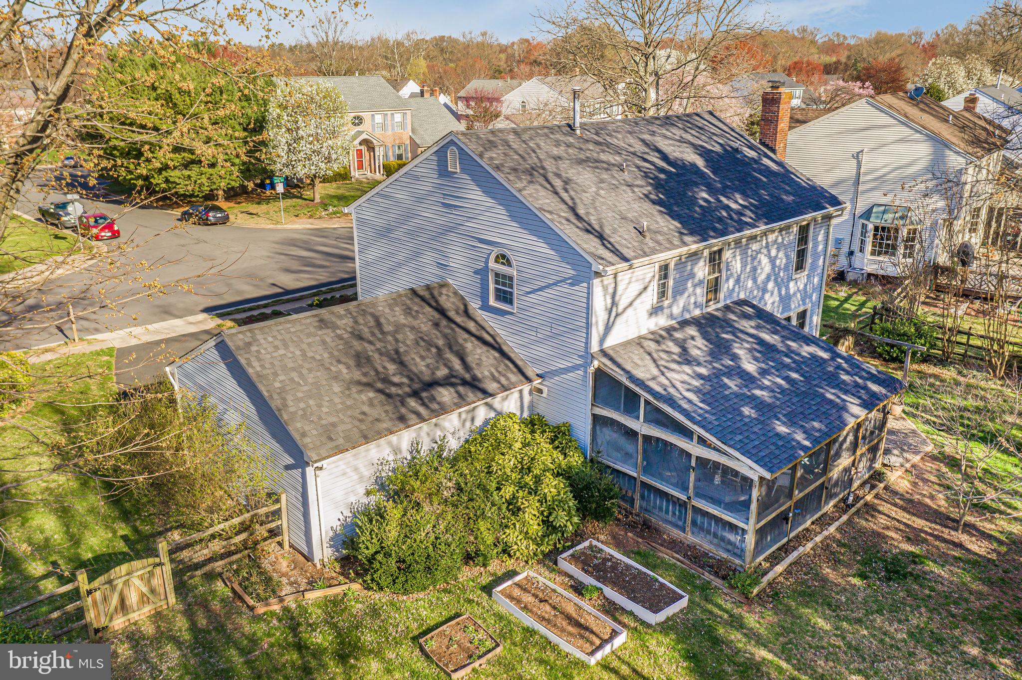 5215 Belle Plains Dr
