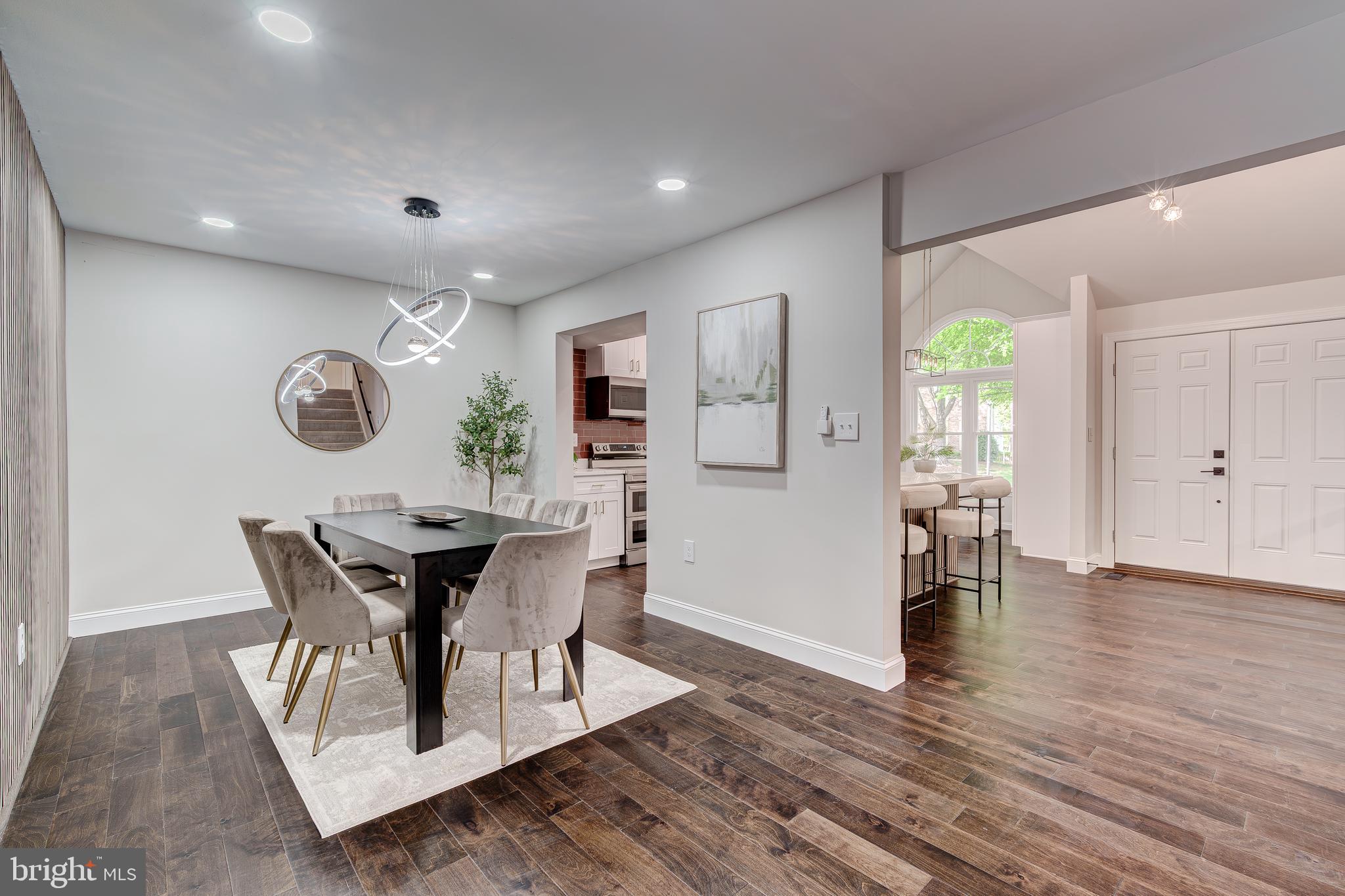 5275 Dunleigh Dr