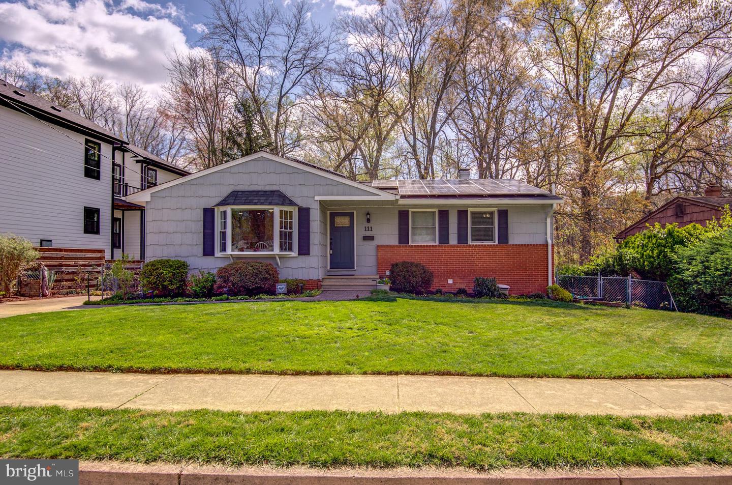 111 Casmar St SE