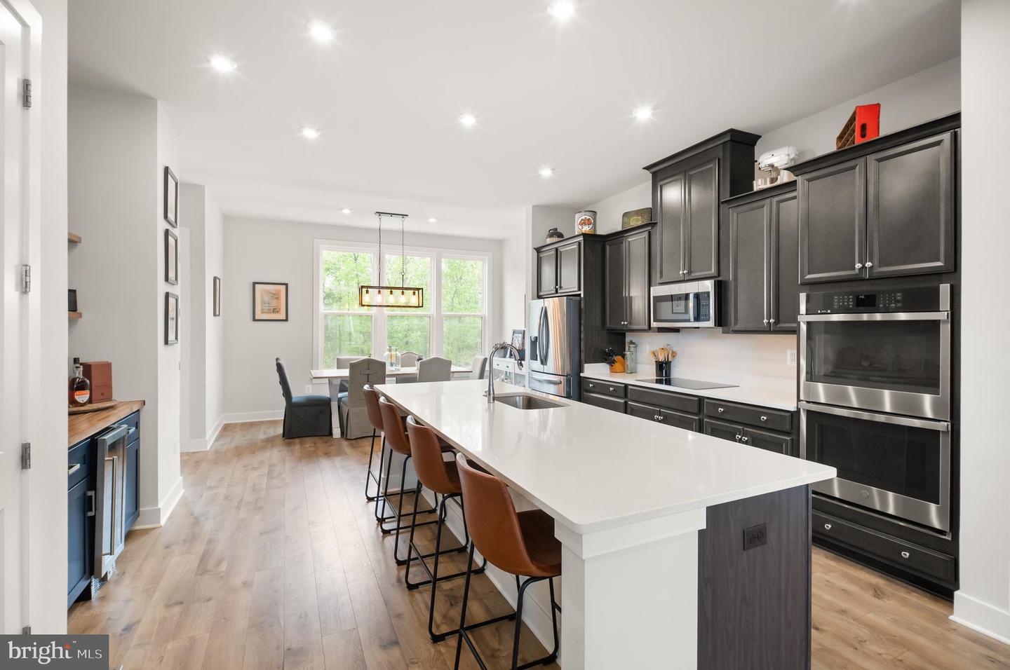 2495 Liberty Loop