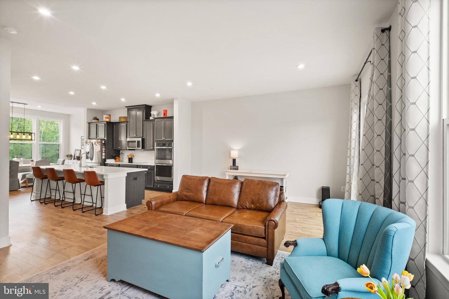 2495 Liberty Loop