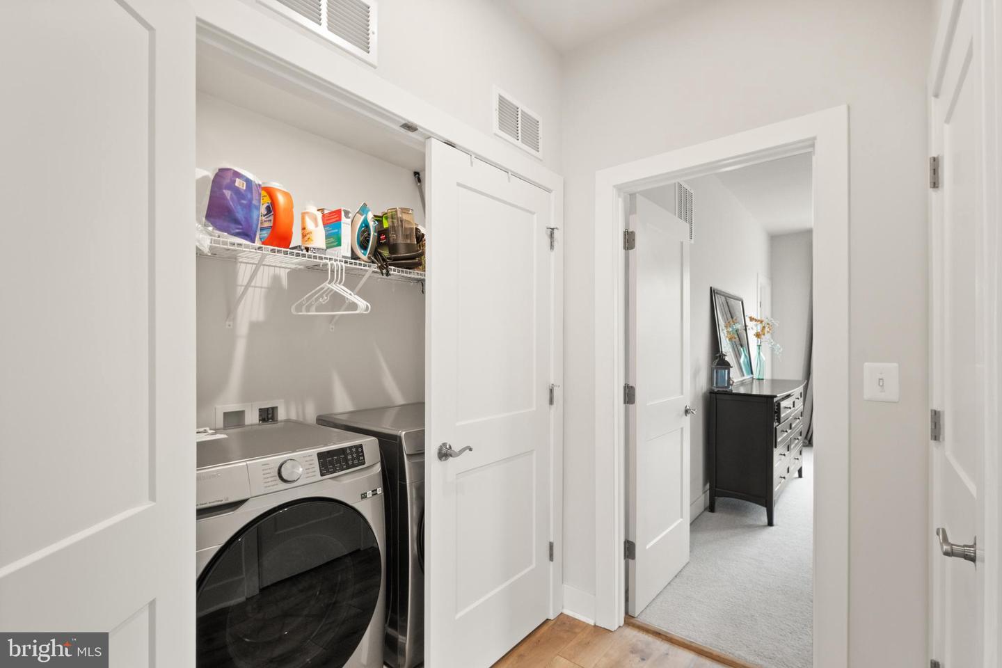 2495 Liberty Loop