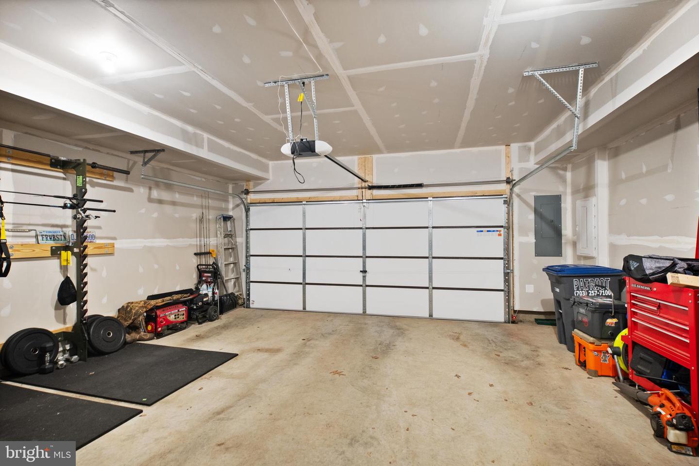 2495 Liberty Loop