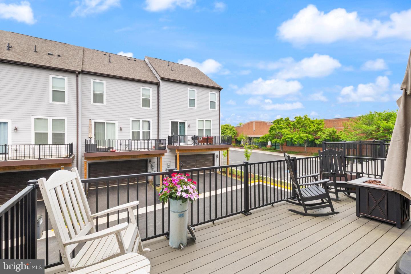 2495 Liberty Loop