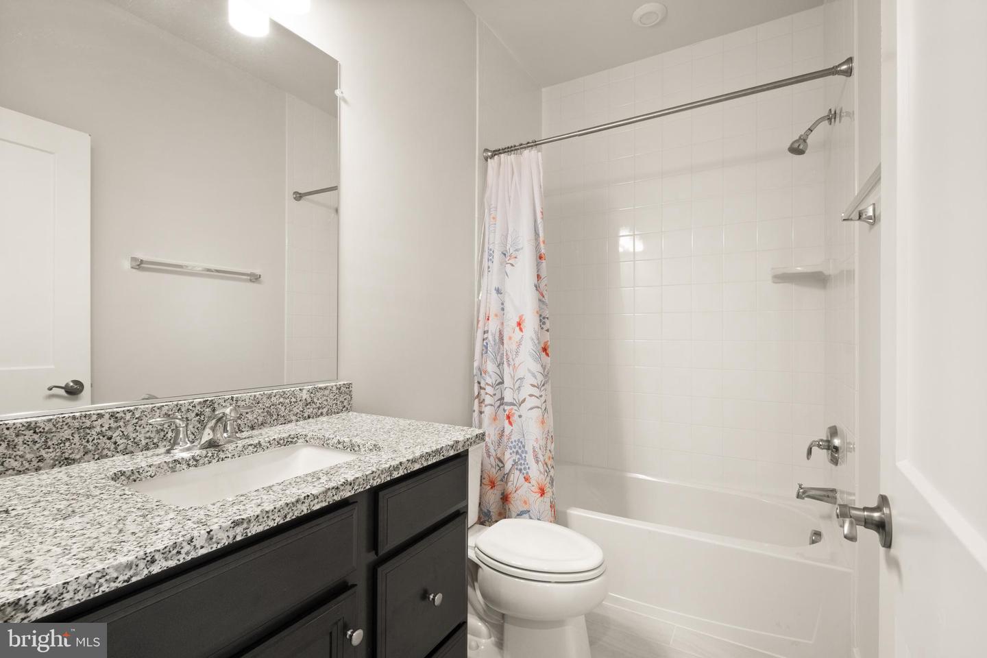 2495 Liberty Loop
