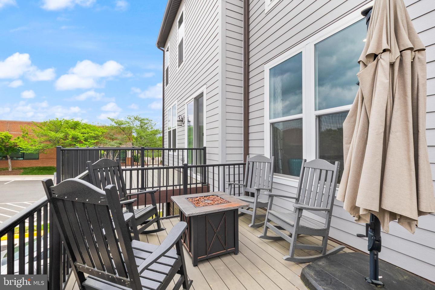 2495 Liberty Loop