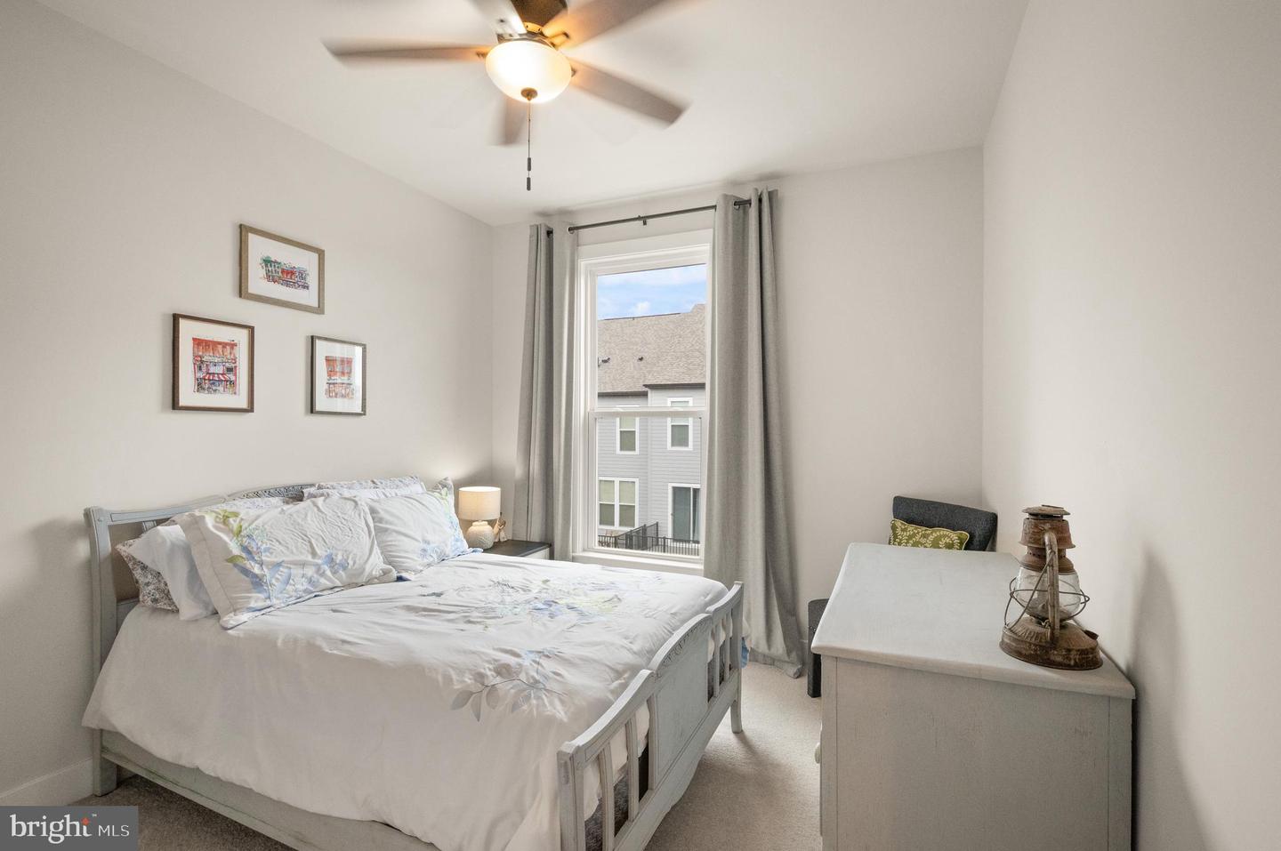 2495 Liberty Loop
