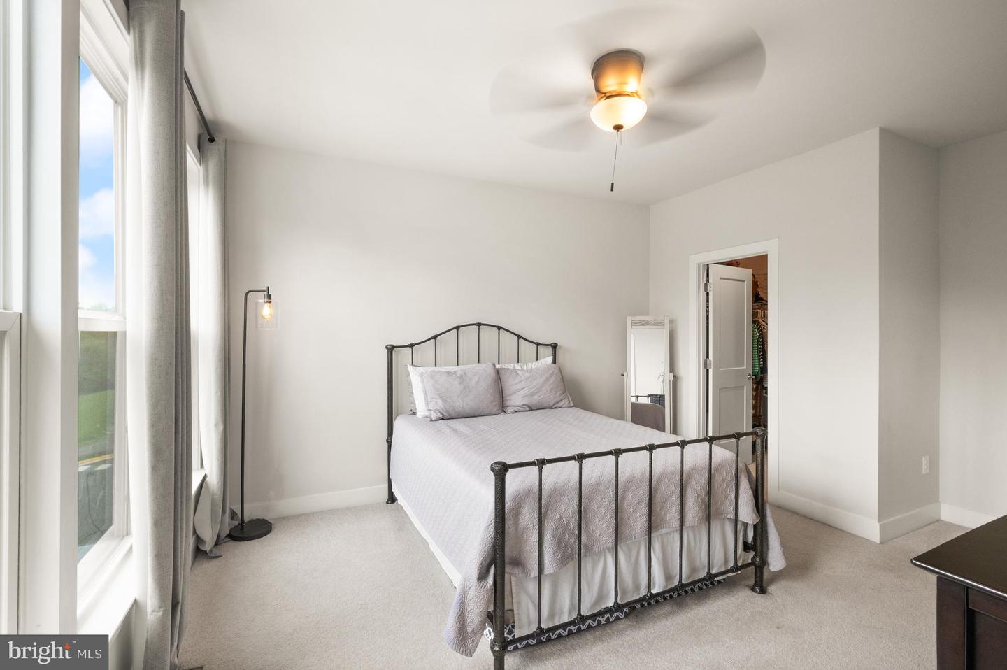 2495 Liberty Loop