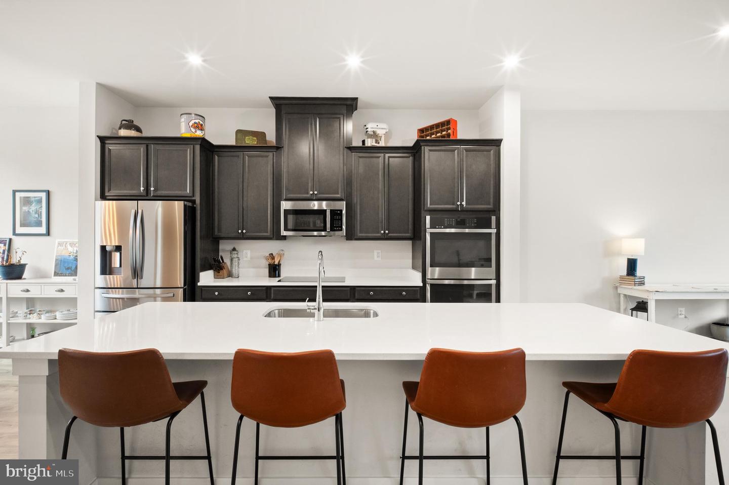 2495 Liberty Loop