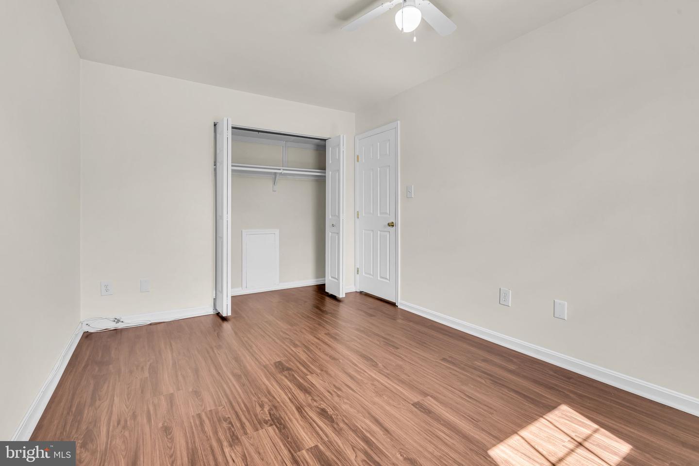 6439 Fenestra Ct #54c