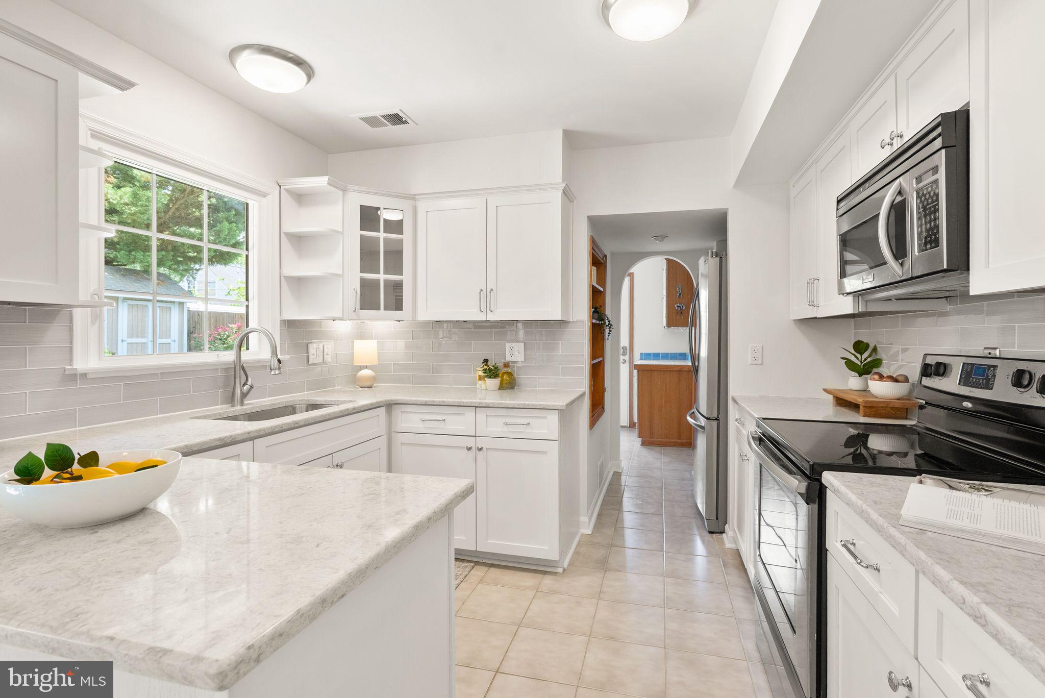 13120 Pennypacker Ln