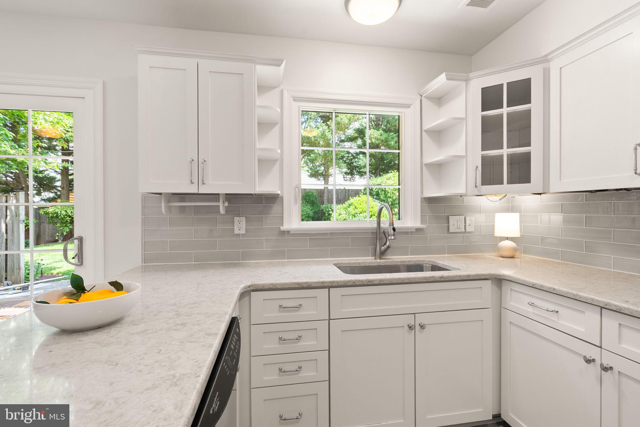 13120 Pennypacker Ln