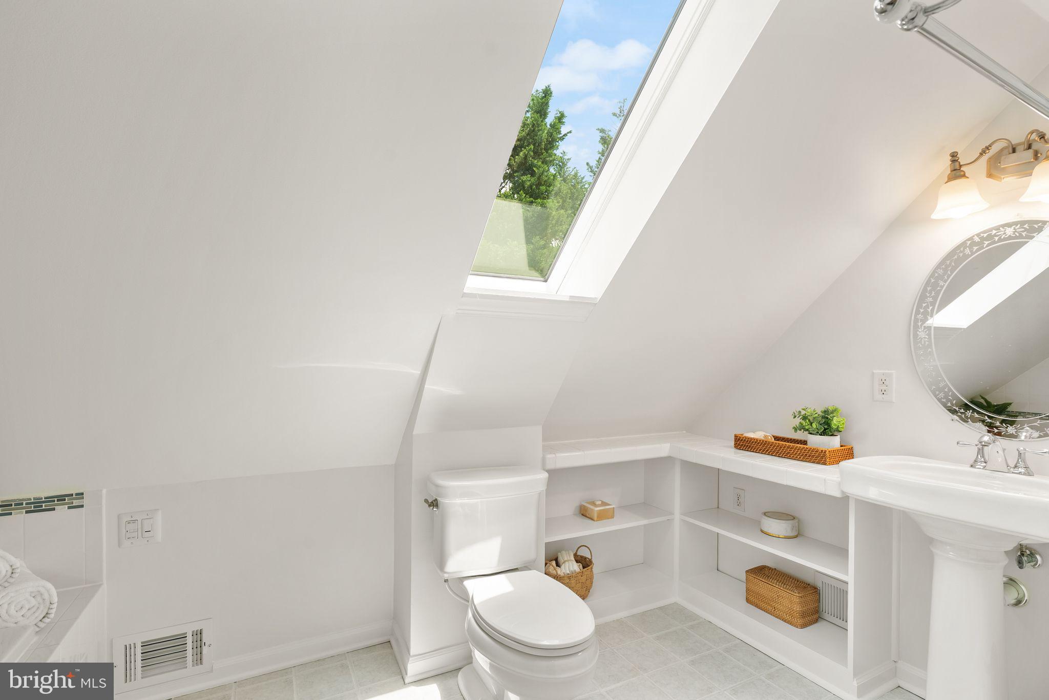 13120 Pennypacker Ln