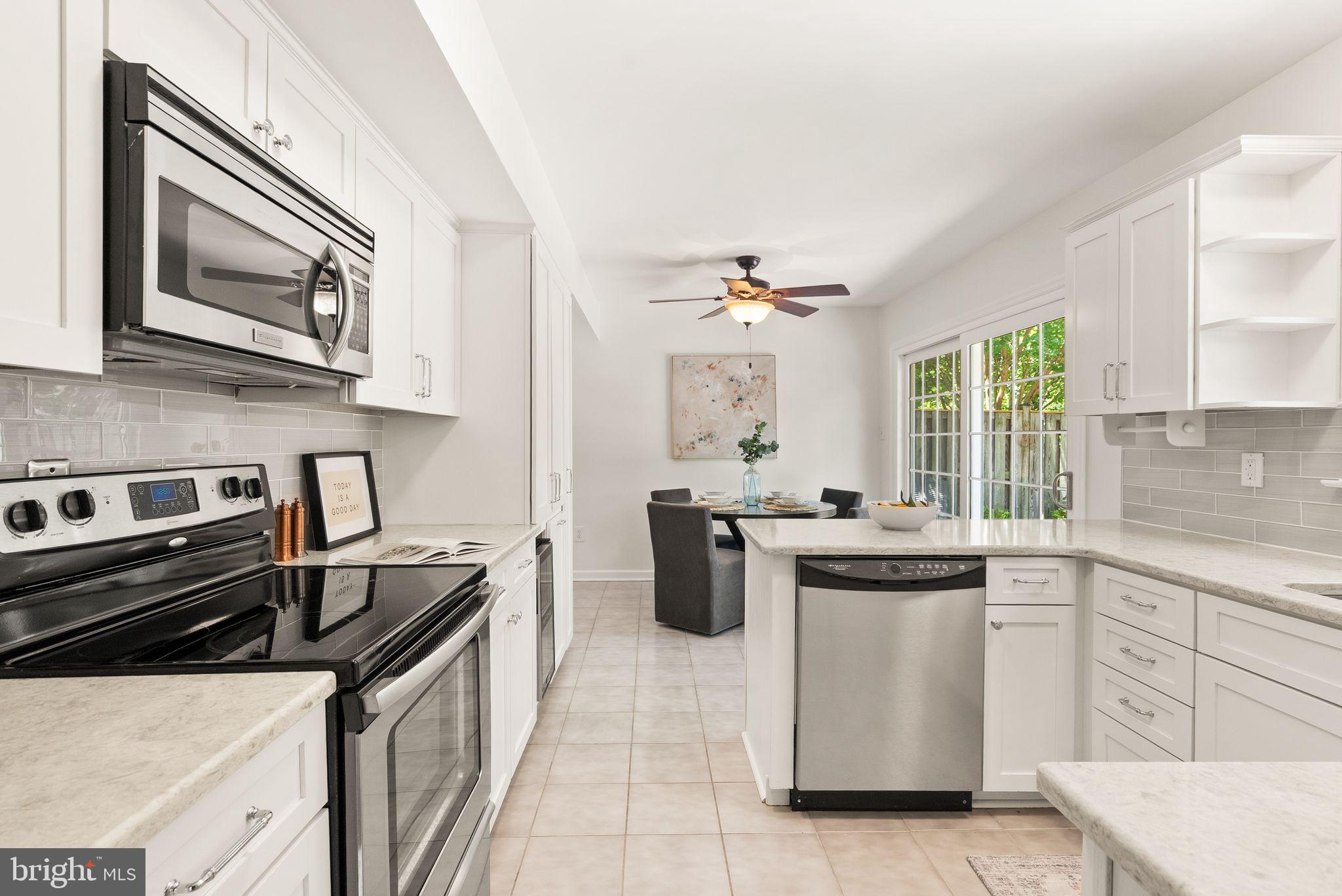 13120 Pennypacker Ln