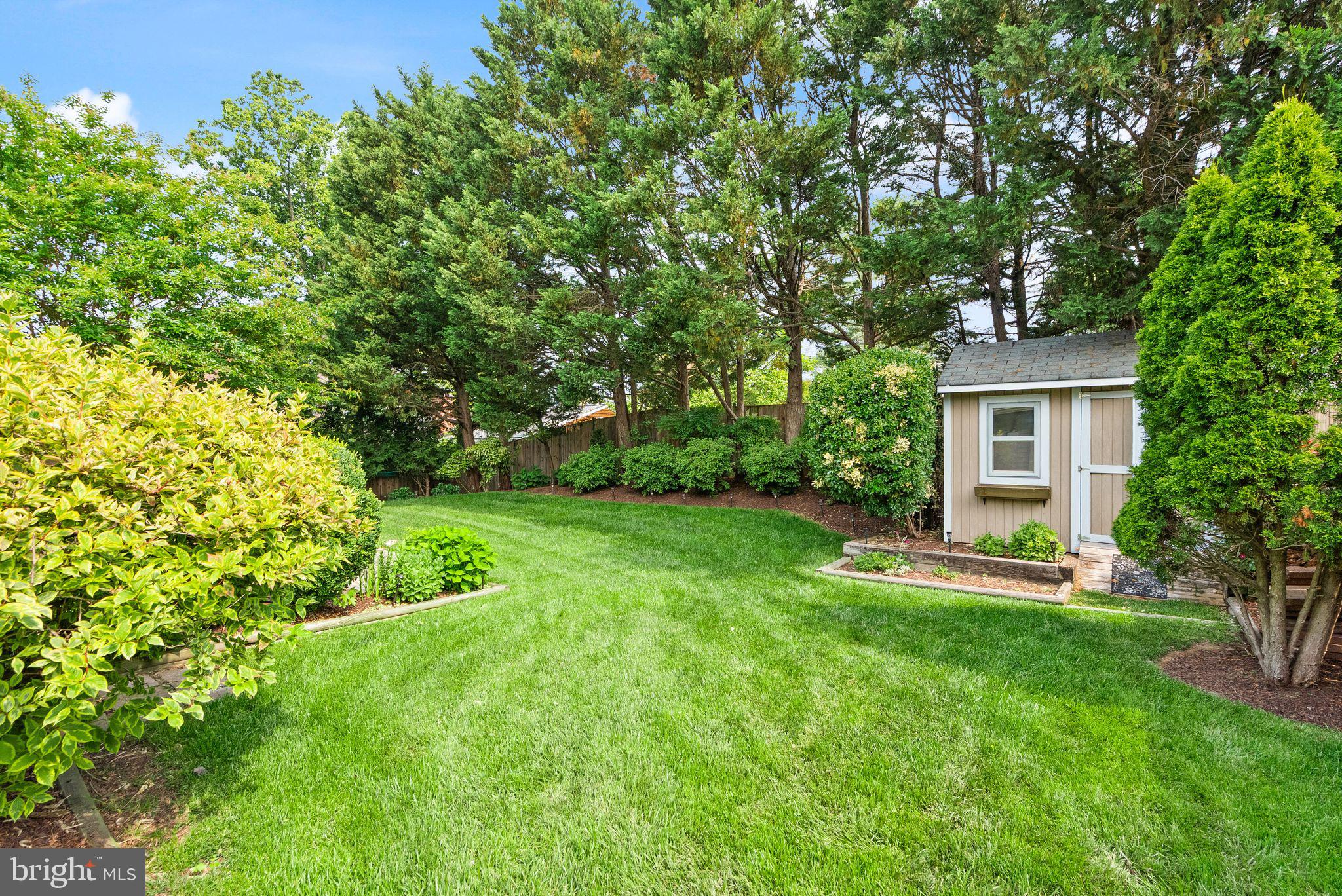 13120 Pennypacker Ln