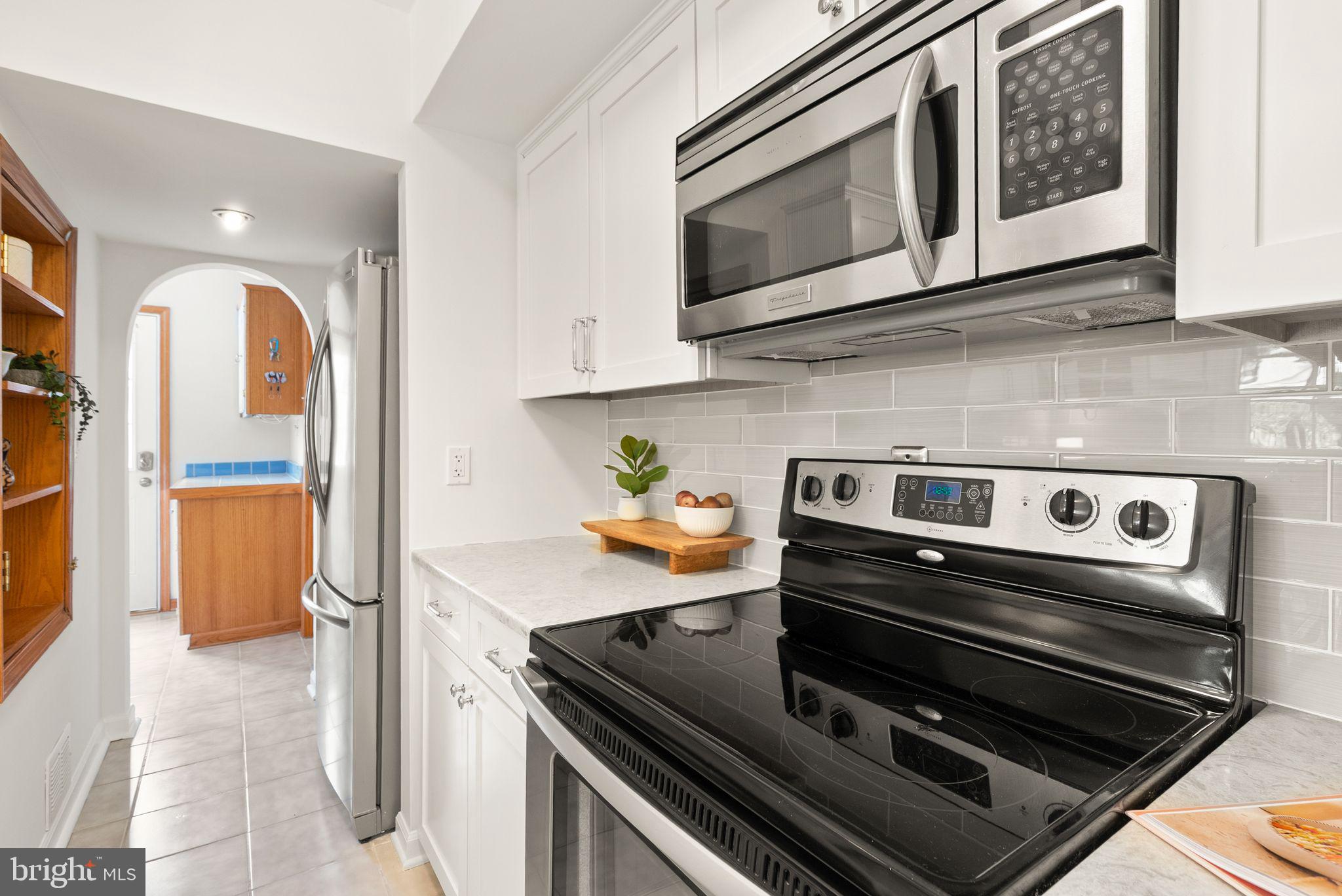 13120 Pennypacker Ln