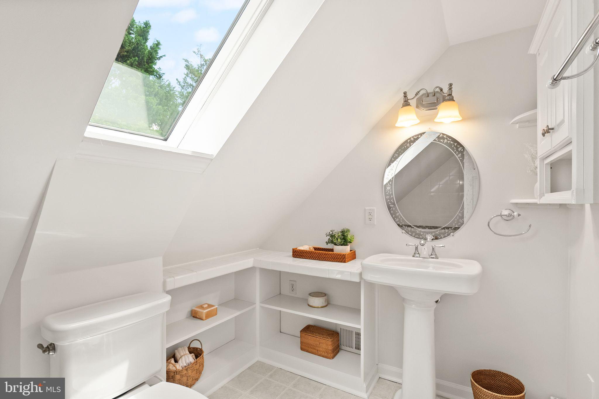 13120 Pennypacker Ln