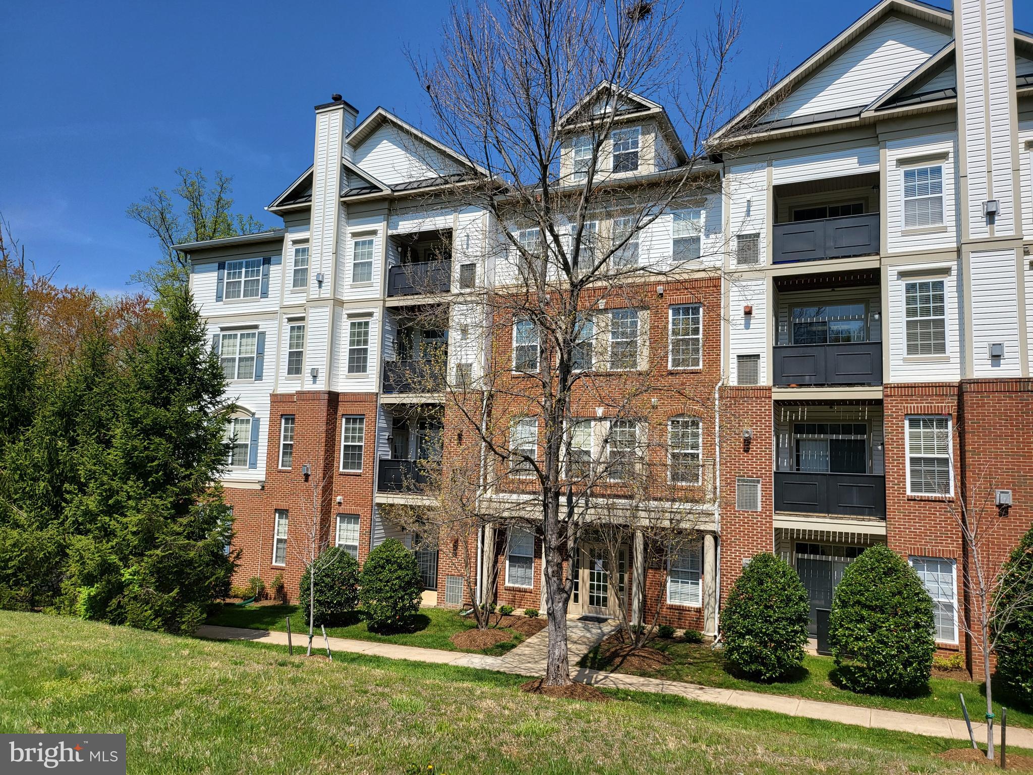 4191 LOCHLEVEN TRL #201