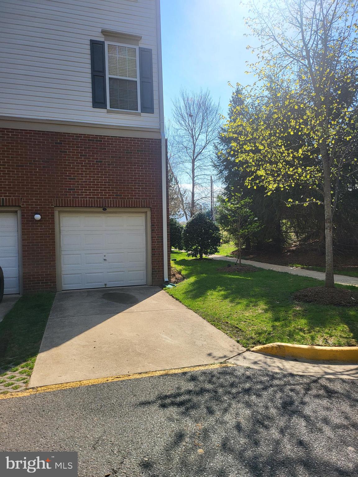 4191 LOCHLEVEN TRL #201