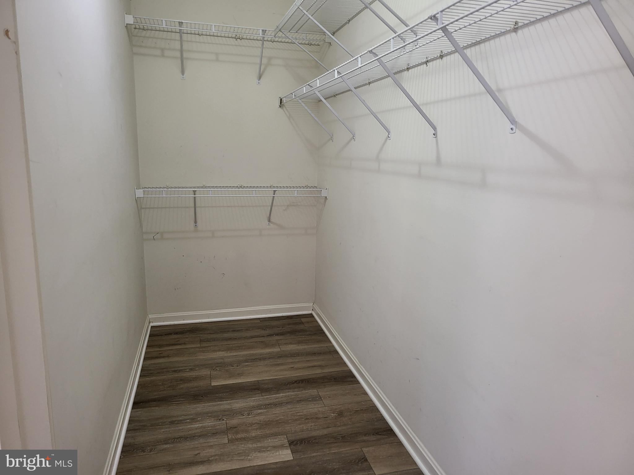 4191 LOCHLEVEN TRL #201