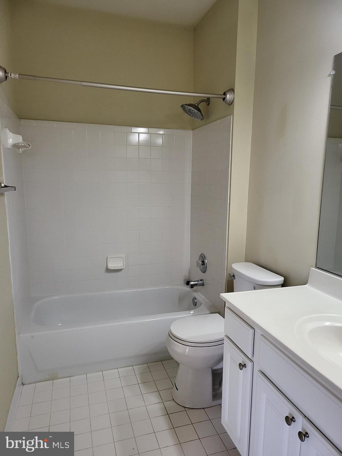 4191 LOCHLEVEN TRL #201