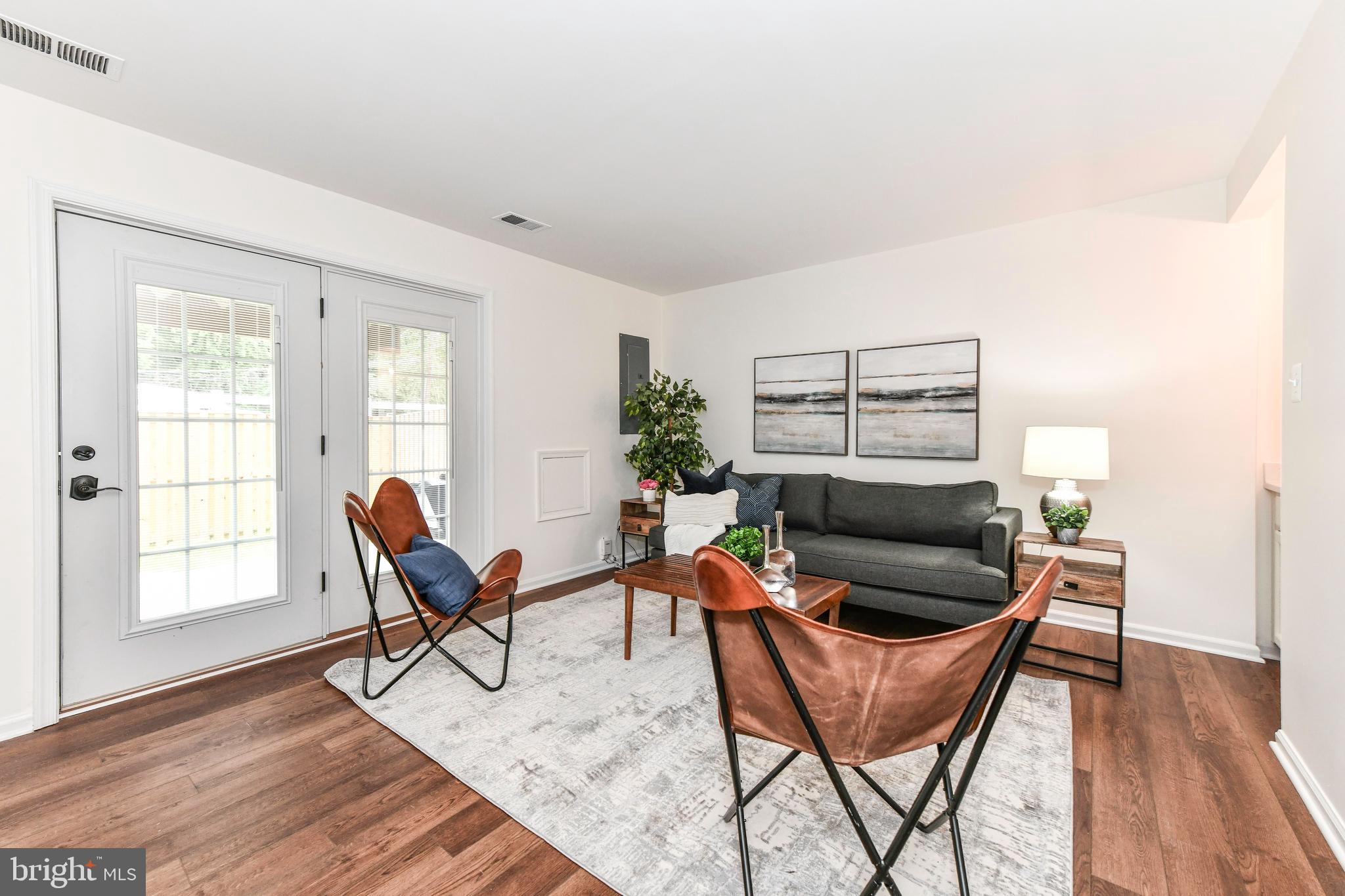 9644 Sutton Green Ct