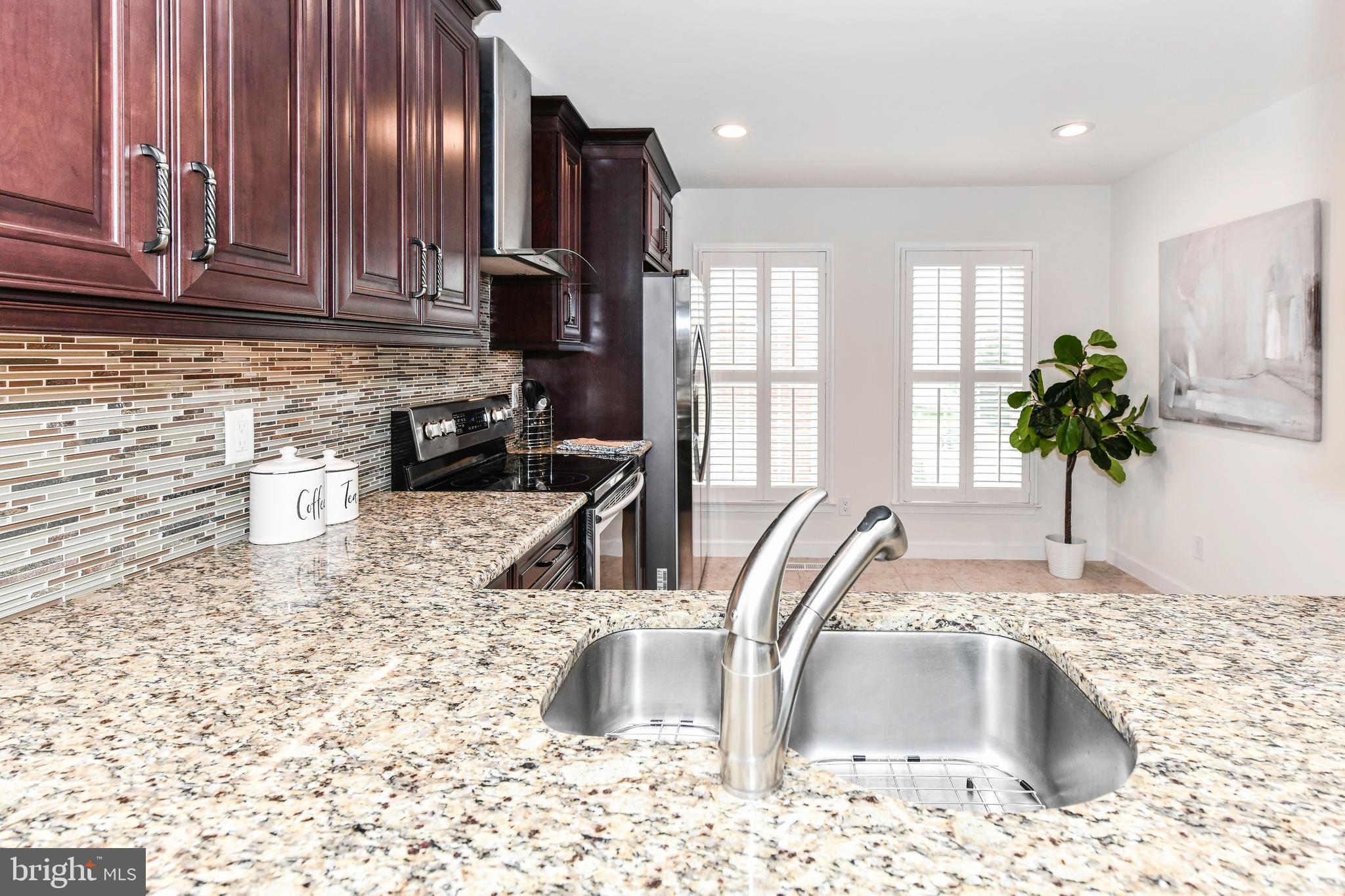 9644 Sutton Green Ct