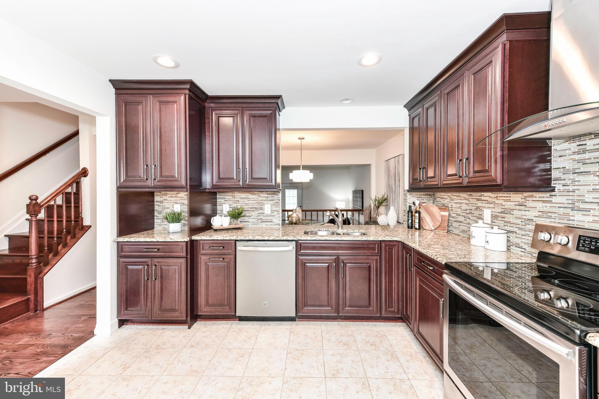 9644 Sutton Green Ct