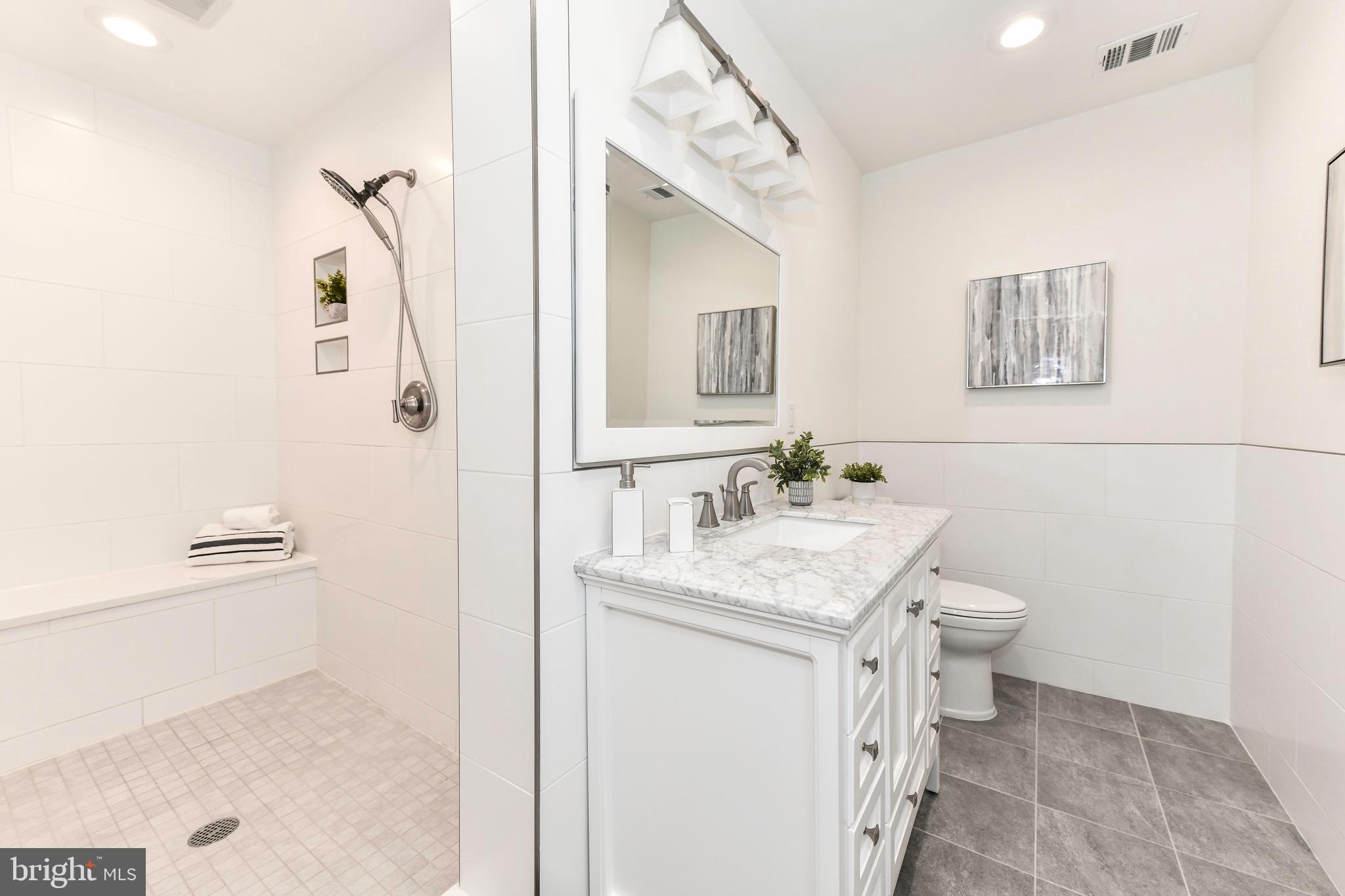 9644 Sutton Green Ct