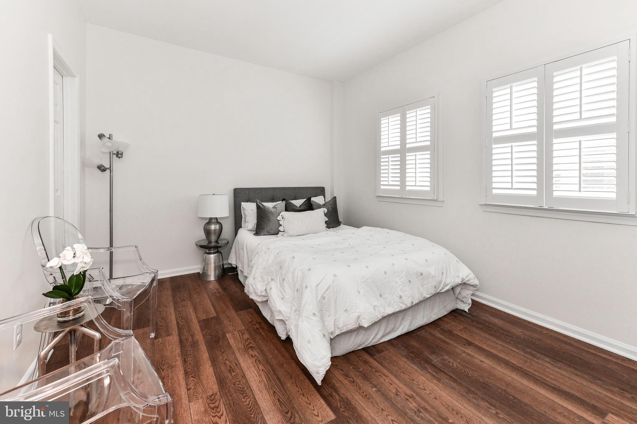 9644 Sutton Green Ct