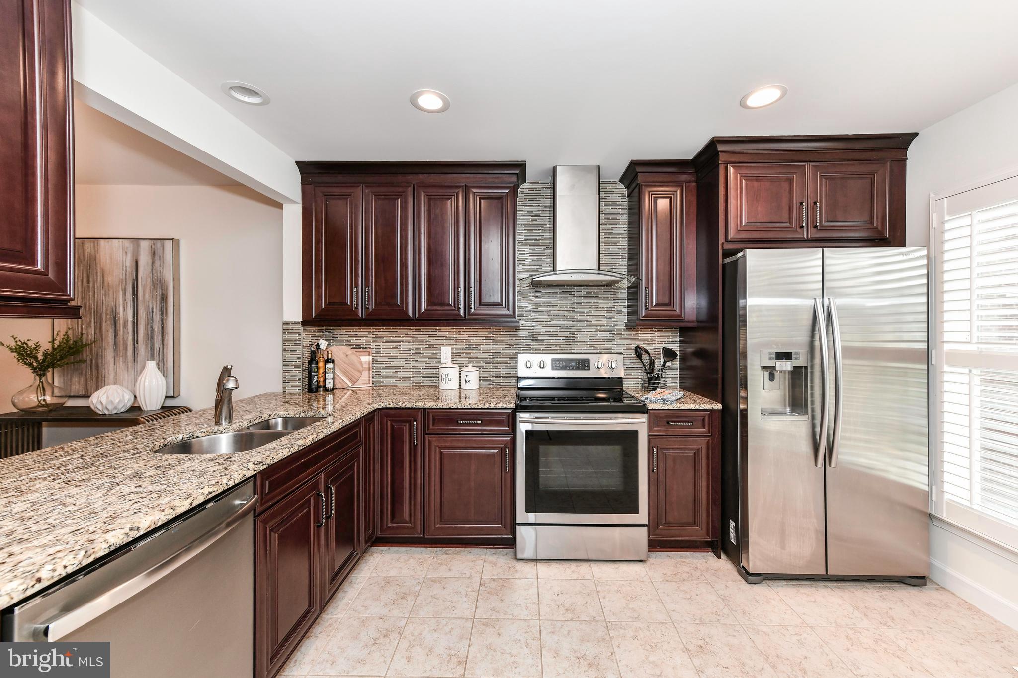 9644 Sutton Green Ct