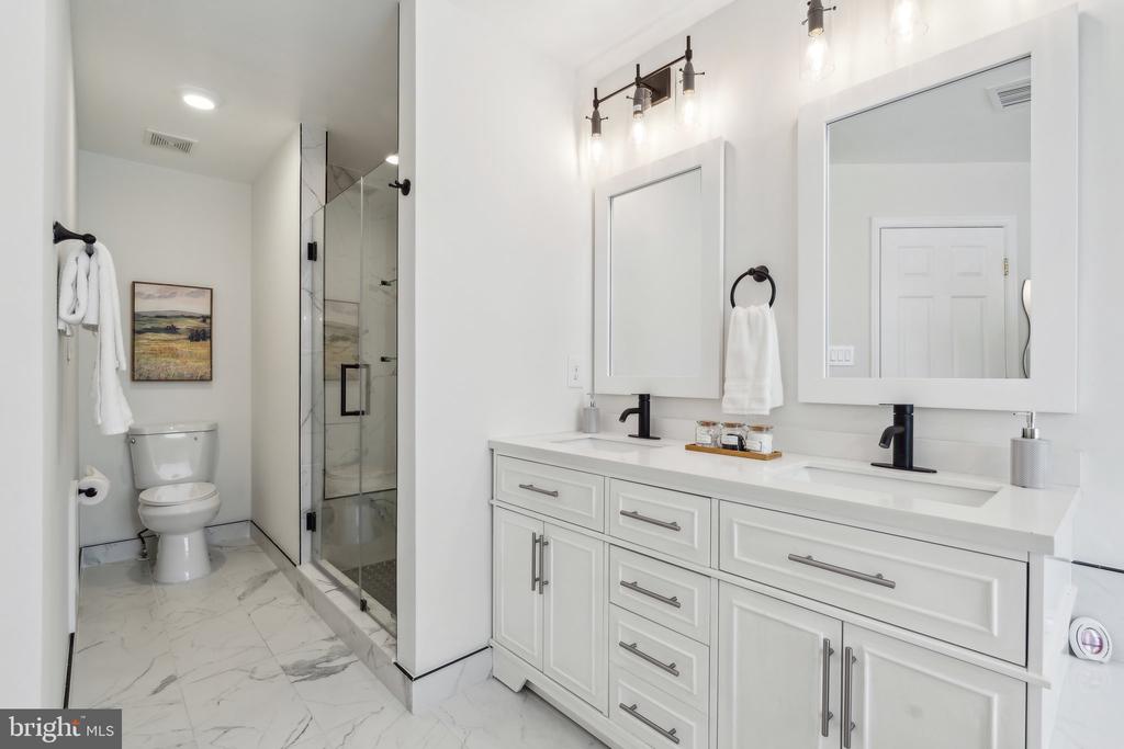 3715 Renoir Terrace
