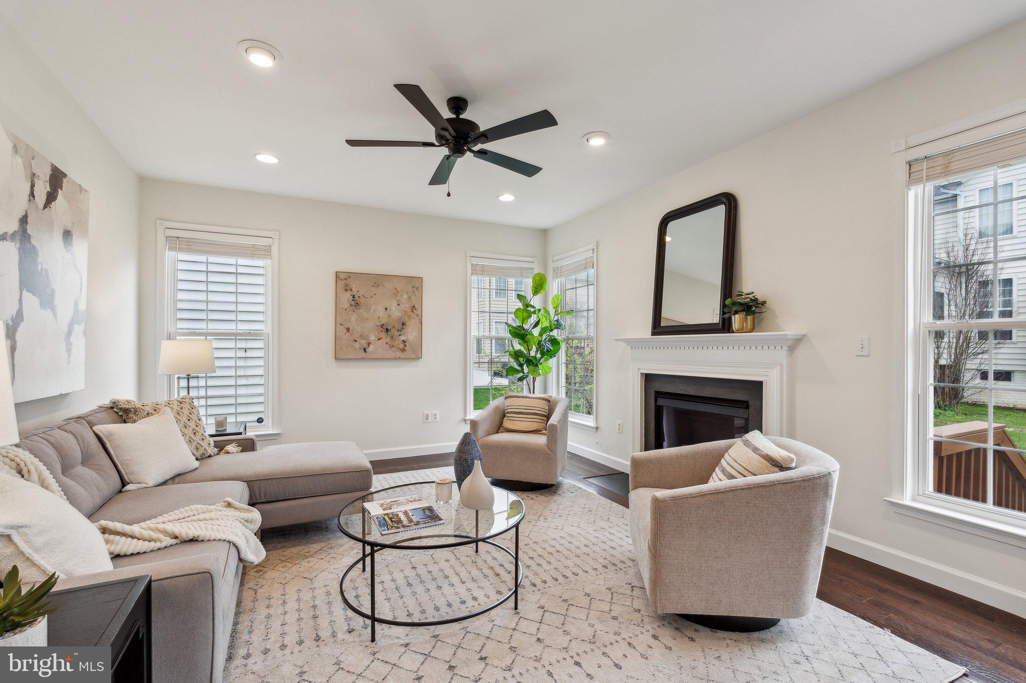 3715 Renoir Terrace
