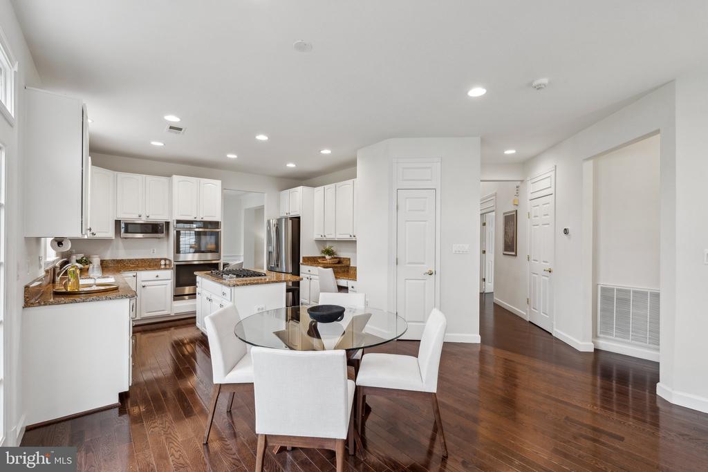 3715 Renoir Terrace