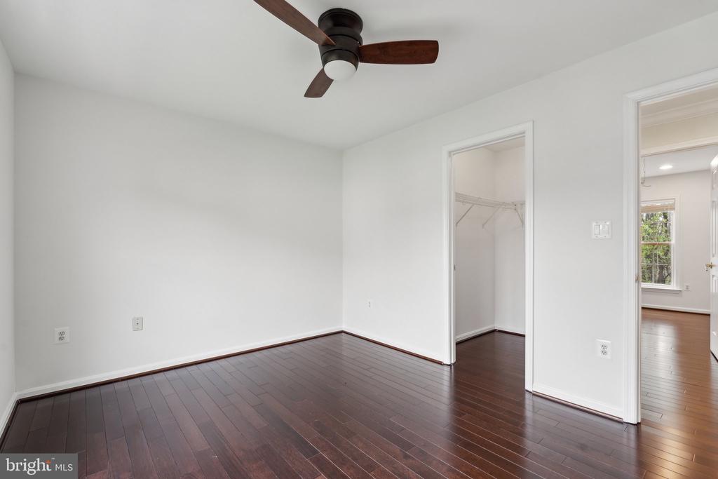 3715 Renoir Terrace