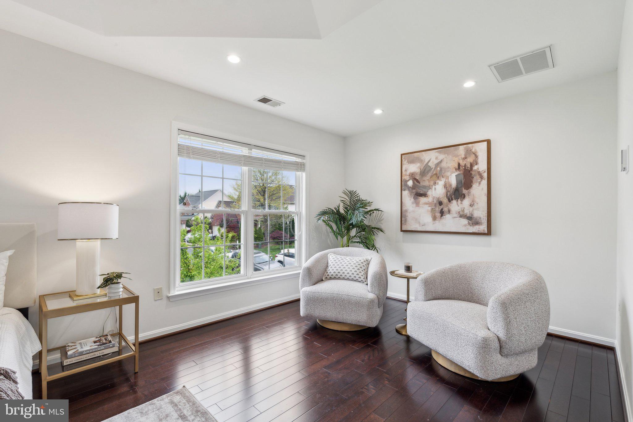 3715 Renoir Terrace
