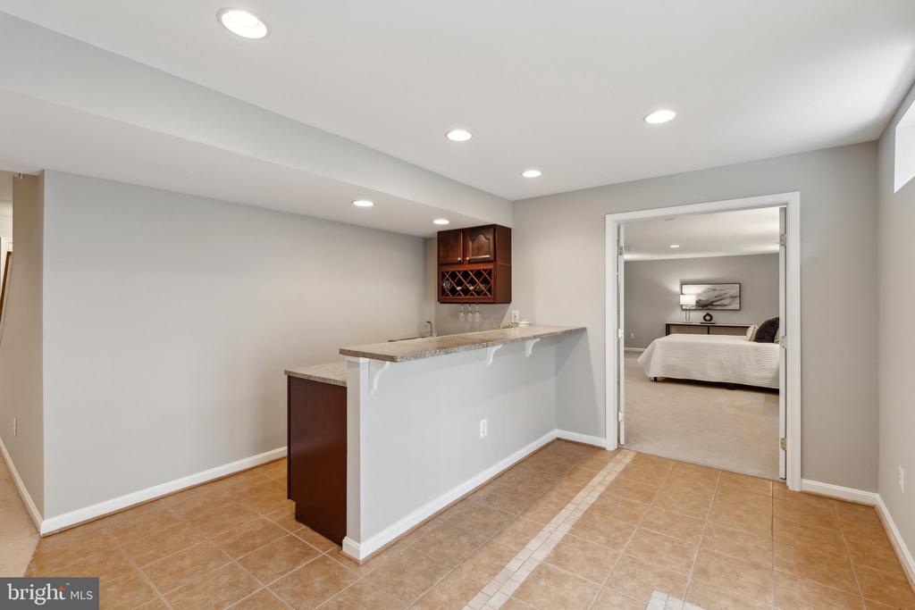 3715 Renoir Terrace