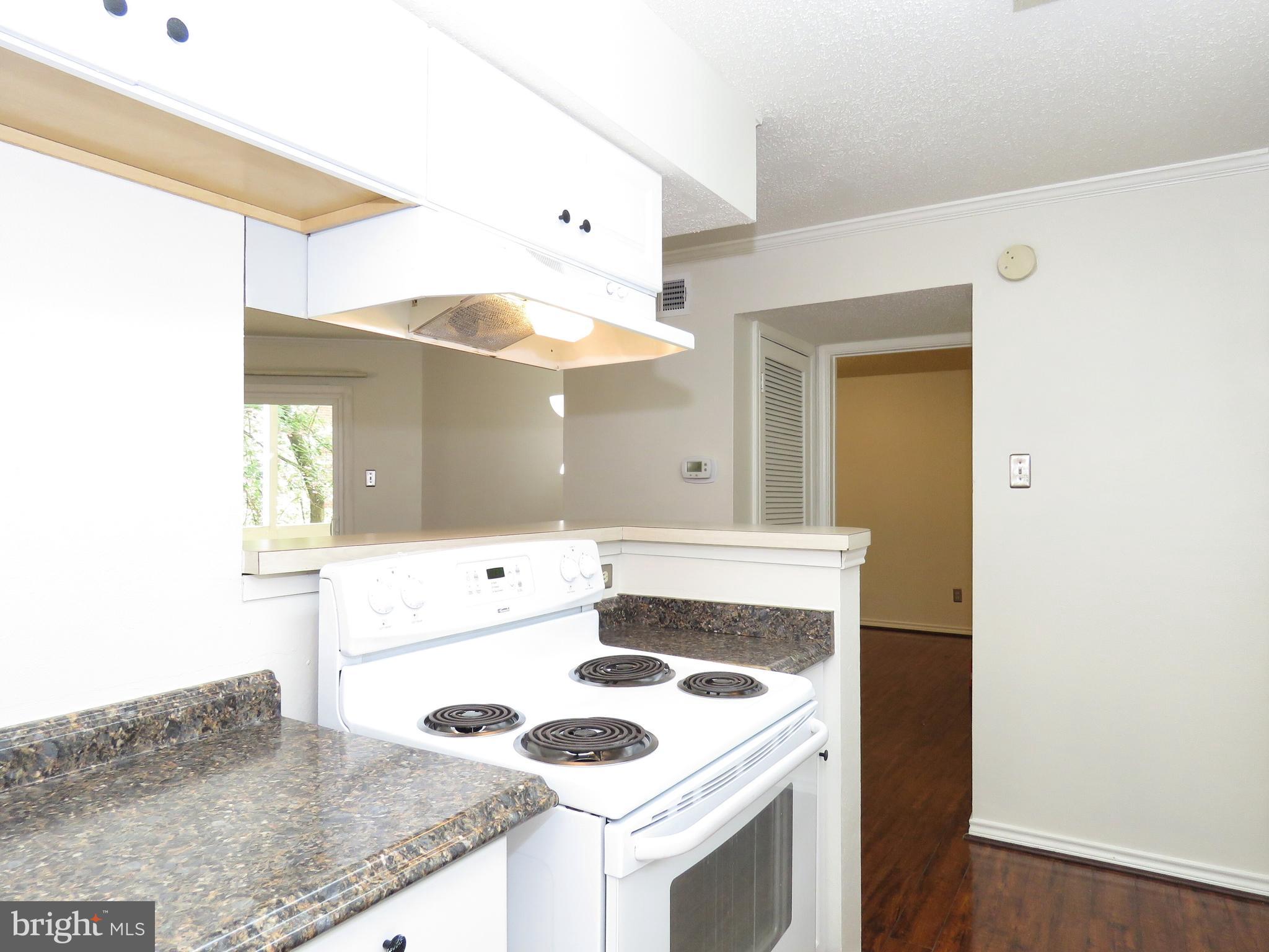 1532 Lincoln Way #203
