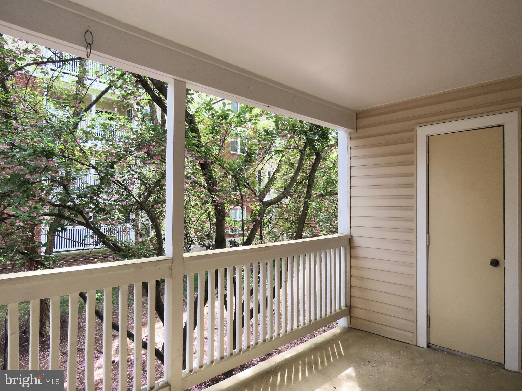 1532 Lincoln Way #203