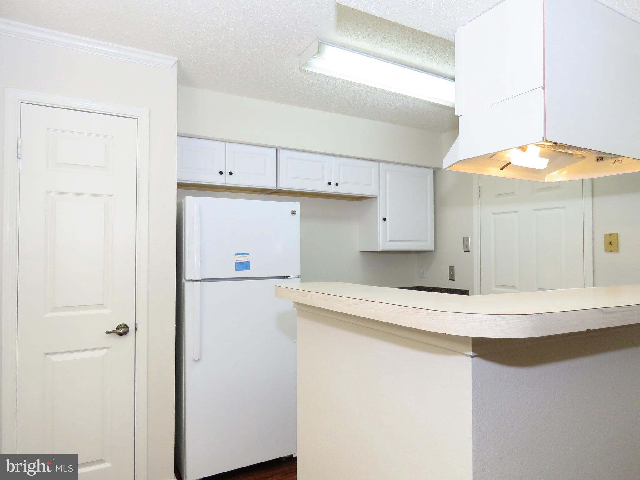1532 Lincoln Way #203