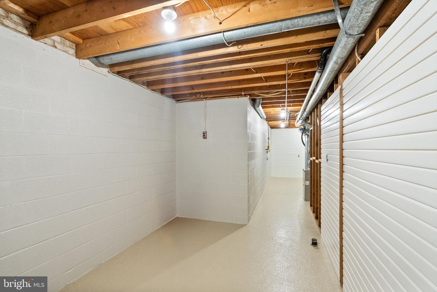 2500 Pegasus Ln